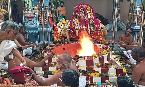 சிறுவாச்சூரில் ஸ்ரீசண்டி மஹா யாகம்- திரளான பக்தர்கள் பங்கேற்பு