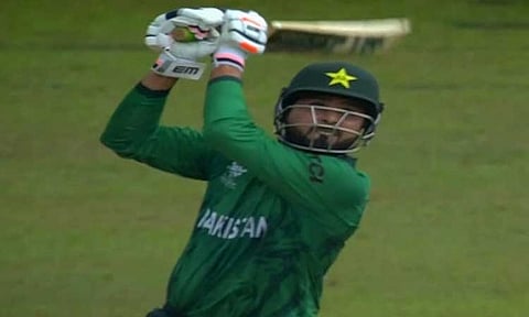 
டி20 உலகக் கோப்பை: நெதர்லாந்து அணியை வீழ்த்தி பாகிஸ்தான் திரில் வெற்றி 