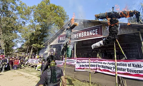 மணிப்பூரில் குக்கி இன மக்கள் போராட்டம்: இயல்பு வாழ்க்கை பாதிப்பு