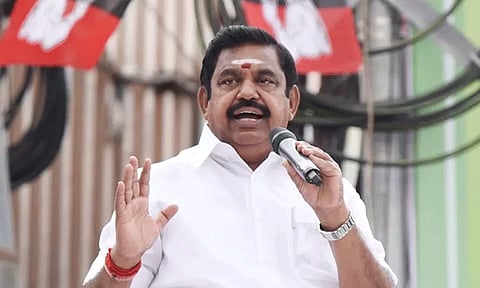 ஒரு தேர்வை கூட நடத்த இயலாத நிலையில் திமுக அரசு - எடப்பாடி பழனிசாமி விமர்சனம்
