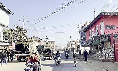 மணிப்பூரில் மீண்டும் மோதல்: 163 தடை உத்தரவு பிறப்பிப்பு
