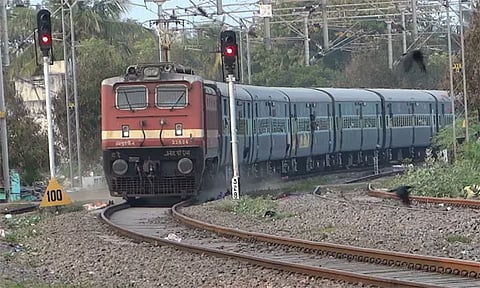 7 புதிய அதிவேக ரெயில் வழித்தடங்கள் அமைக்கும் பணிகள் விரைவுப்படுத்தப்படும்: ரெயில்வே அமைச்சகம் தகவல்