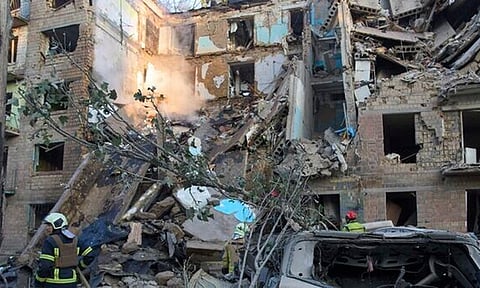 உக்ரைன் மீது ரஷியா டிரோன் தாக்குதல்; 4 பேர் பலி 

