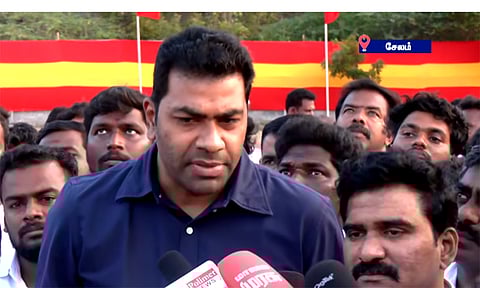 
தேர்தலில் தி.மு.க., அ.தி.மு.க. தனித்து போட்டியிட தயாரா? - ஆதவ் அர்ஜுனா கேள்வி