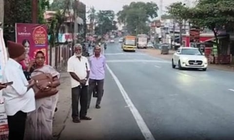 பொது வேலைநிறுத்தம் - கேரள அரசுப் போக்குவரத்து ஊழியர்கள் முழு ஆதரவு