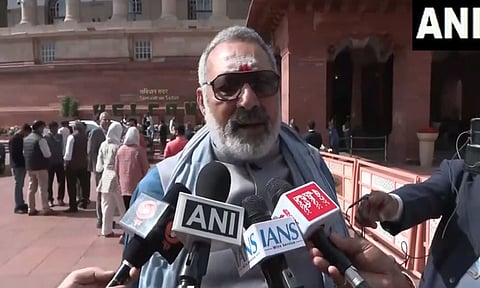 
உள்நாட்டு போரை தொடங்க விரும்புகிறார்; மிக பெரிய பொய்யர்... ராகுல் காந்தி மீது மத்திய மந்திரி பரபரப்பு குற்றச்சாட்டு
