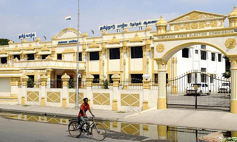 தமிழக சட்டமன்ற தேர்தல்: கலெக்டர்கள், போலீஸ் அதிகாரிகளுடன் தேர்தல் கமிஷன் குழு இன்று ஆலோசனை