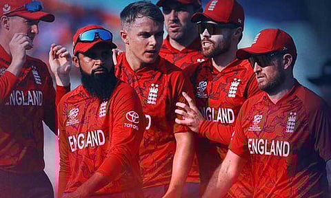 டி20 உலகக் கோப்பை: இங்கிலாந்து அணிக்கு 153 ரன்கள் இலக்கு நிர்ணயித்த ஸ்காட்லாந்து