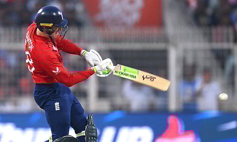 டி20 உலகக்கோப்பை: இத்தாலிக்கு எதிராக டாஸ் வென்ற இங்கிலாந்து பேட்டிங் தேர்வு
