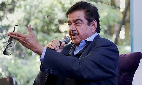 எனது  பஞ்ச் டயலாக்கை பயன்படுத்தக் கூடாது: ஐகோர்ட்டில் பிரபல நடிகர் மனு