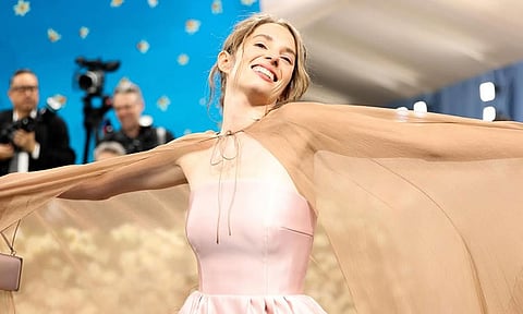 பாடகரை கரம்பிடித்த ’ஸ்ட்ரேஞ்சர்ஸ் திங்ஸ்’ நடிகை