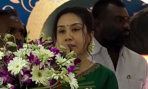 ‘3 நாட்களுக்குள் இதை செய்து காட்டுங்கள்...’ - விஜய்க்கும், த.வெ.க. தொண்டர்களுக்கும் திவ்யா சத்யராஜ் சவால்