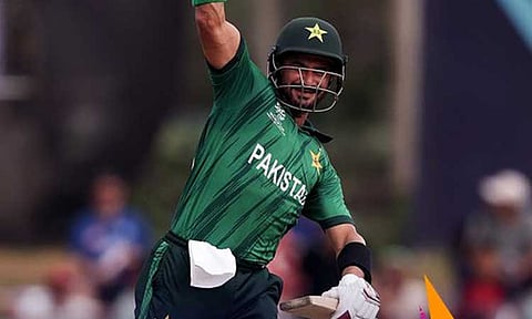 ஒரே உலகக் கோப்பையில் 3 சதங்கள்
