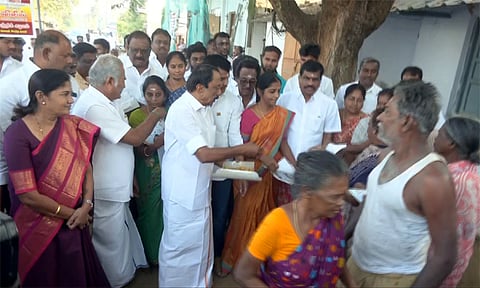 கோபி தொகுதியில் மீண்டும் போட்டியா? - பரப்புரையை தொடங்கிய செங்கோட்டையன்