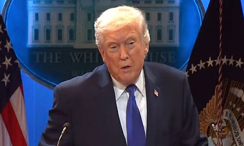 
இந்தியாவுக்கு 10 சதவீத வரி விதிப்புகள்; டிரம்ப் அறிவிப்பு