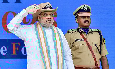 சி.ஆர்.பி.எப்.பின் 86 ஆண்டு கால வரலாற்றில் முதன்முறையாக... அமித்ஷா பெருமிதம்
