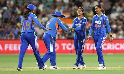 பெண்கள் டி20: ஆஸ்திரேலியாவை வீழ்த்தி தொடரை கைப்பற்றியது இந்தியா
