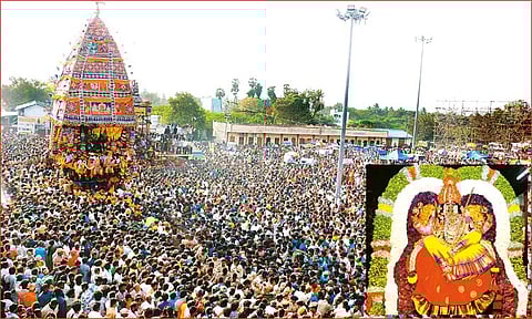 மேல்மலையனூர் அங்காள பரமேஸ்வரி அம்மன் கோவில் தேரோட்டம்