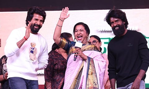 சூரியும் நீங்களும் பெண்ணாக மாறப் போகிறீர்களா?- சிவகார்த்திகேயனிடம் ராதிகா சரத்குமார் கலகலப்பு