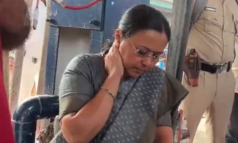 பெண் மந்திரி வீணா ஜார்ஜ் மீது மாணவர் காங்கிரஸ் தாக்குதல்: பினராயி விஜயன் கண்டனம்