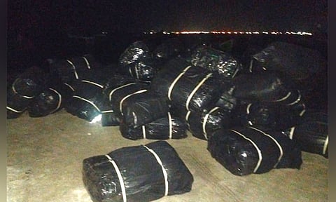 இலங்கைக்கு கடத்த முயன்ற ரூ.50 லட்சம் மதிப்புள்ள பீடி இலைகள் பறிமுதல் 