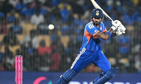 சிக்சர் மழை.! இந்தியா அதிரடி பேட்டிங்... ஜிம்பாப்வேக்கு 257 ரன்கள் இலக்கு
