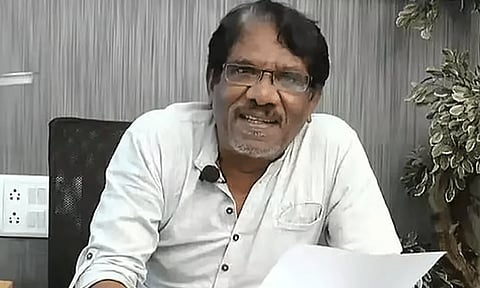 உடல்நிலையில் முன்னேற்றம்:  மருத்துவமனையில் இருந்து பாரதிராஜா டிஸ்சார்ஜ்
