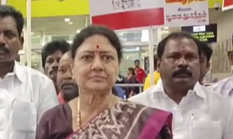 ‘சட்டமன்ற தேர்தலில் எங்கள் பங்கேற்பு நிச்சயமாக இருக்கும்’ - புதிய கட்சி தொடங்கிய சசிகலா பேட்டி 