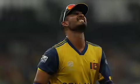 அரைஇறுதி வாய்ப்பை இழந்த இலங்கை அணி.. கேப்டன் தசுன் ஷனகா வெளியிட்ட பரபரப்பு பதிவு 