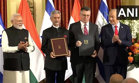 விவசாயம் உள்பட பல்வேறு துறைகளில் இந்தியா-இஸ்ரேல் இடையே ஒப்பந்தங்கள் கையெழுத்து 