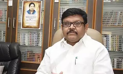 தவெக தலைவர் விஜய்க்கு அரசியல் புரிதல் இல்லை - முன்னாள் அமைச்சர் வைகைசெல்வன்