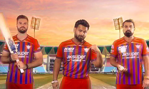 ஐபிஎல் தொடருக்கான புதிய ஜெர்சியை அறிமுகம் செய்த லக்னோ சூப்பர் ஜெயண்ட்ஸ்