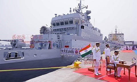 ‘2035-ம் ஆண்டுக்குள் 200-க்கும் மேற்பட்ட கப்பல்களை கொண்ட படையாக மாற்றுவோம்’ - கடற்படை தளபதி 