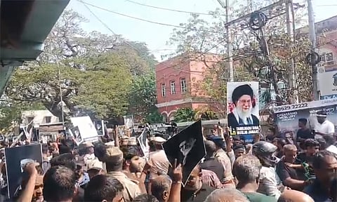 சென்னையில் உள்ள அமெரிக்க துணை தூதரகத்தை முற்றுகையிட்ட இஸ்லாமிய அமைப்புகள்