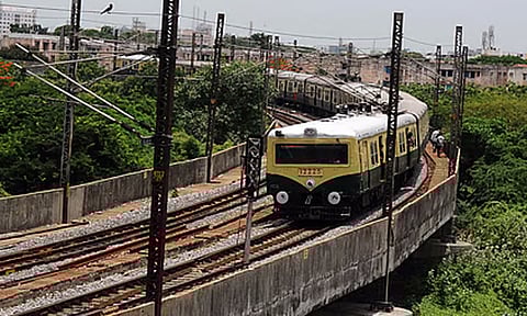 பரங்கிமலை-கடற்கரை இடையே பறக்கும் ரெயில் சேவை 7-ந் தேதி தொடக்கம்