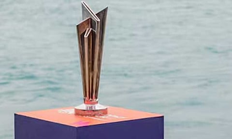 
டி20 உலகக் கோப்பை: அரையிறுதி மழையால் ரத்தானால் எந்த அணிக்கு வாய்ப்பு ? 