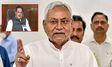 
நிதிஷ்குமார் யாருடைய அழுத்தத்திற்கும் அடிபணியாதவர் என வரலாறு கூறும்:  ஹர்சவர்தன் சிங்
