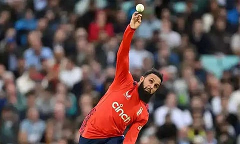 
டி20 உலகக் கோப்பை:  ஆதில் ரஷீத் மோசமான சாதனை