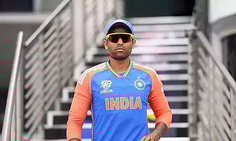 ’கேப்டனாக மட்டுமல்ல.. வழிகாட்டியாக பார்க்கிறேன்’: இந்திய முன்னாள் வீரர் குறித்து சூர்யகுமார் பேட்டி
