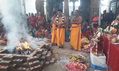 வருஷாபிஷேக விழா யாகசாலை பூஜை