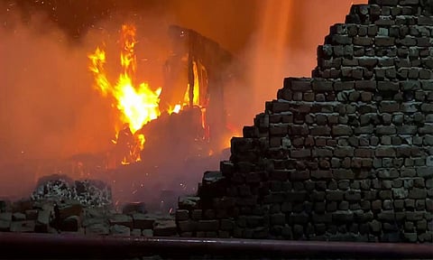 
அரியானா:  பெயிண்ட் ஆலையில் தீ விபத்து; 4 பெண்கள் பலியான சோகம்