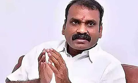 தமிழகத்தில் சட்டம்-ஒழுங்கு கவலை அளிக்கிறது:  எல்.முருகன் பேட்டி