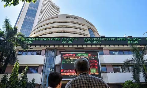 அதிரடி உயர்வுடன் வர்த்தகமாகும் இந்திய பங்குச்சந்தை; இன்றைய நிலவரம்

