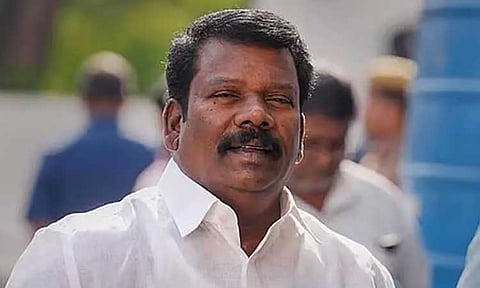 கேஸ் சிலிண்டர் தட்டுப்பாடு: மத்திய அரசுக்கு செல்வப்பெருந்தகை கண்டனம்