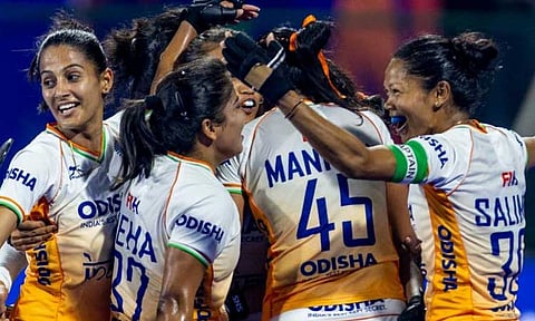 மகளிர் ஆக்கி உலகக்கோப்பை தகுதி சுற்று - இறுதிப்போட்டிக்கு முன்னேறியது இந்திய அணி