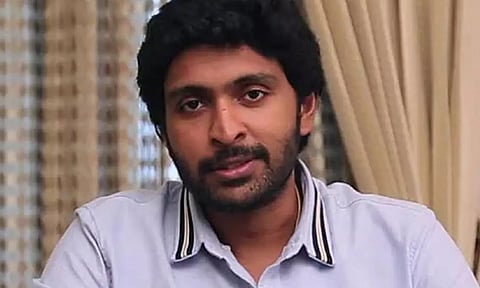 'கும்கி'யில் இருந்து 'சிறை' வரை, காது கேட்காத தவளையாகவே பயணிக்கிறேன்- நடிகர் விக்ரம் பிரபு