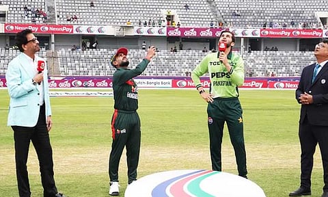3வது ஒருநாள் போட்டி: வங்காளதேசத்துக்கு எதிராக பாகிஸ்தான் பந்துவீச்சு தேர்வு
