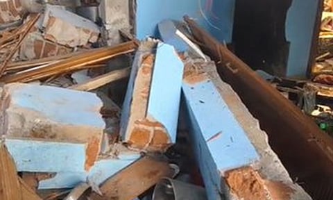 சென்னை அருகே சோகம்: சிலிண்டர் வெடித்து வீடு இடிந்ததில் 2 குழந்தைகள் உயிரிழப்பு