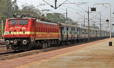 எர்ணாகுளம்-வேளாங்கண்ணி எக்ஸ்பிரஸ் நிரந்தர ரெயிலாக மாற்றம்