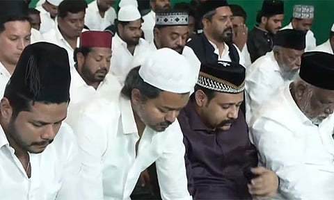 தவெக சார்பில் இப்தார் நோன்பு திறப்பு விழா: விஜய் பங்கேற்பு